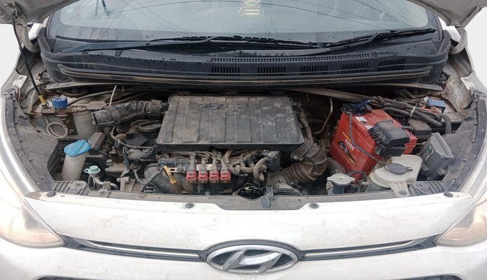 2017 Hyundai Grand i10 SPORTZ 1.2 KAPPA VTVT, Petrol, Manual, 1,21,221 km, exterior