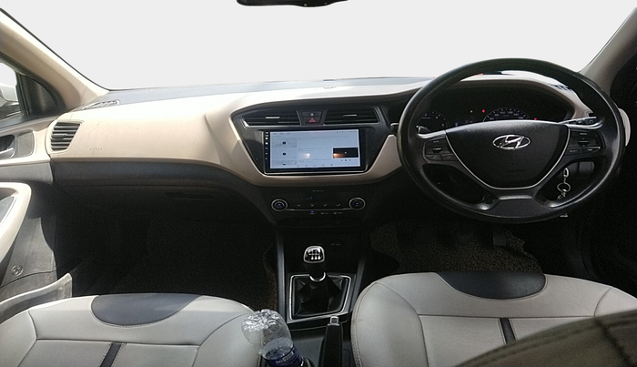 2016 Hyundai Elite i20 SPORTZ 1.4 CRDI, Diesel, Manual, 99,899 km, interior