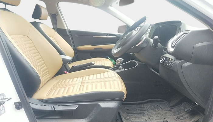 2024 KIA SONET 	 HTX 1.0 TURBO DCT, Petrol, Automatic, 6,273 km, interior