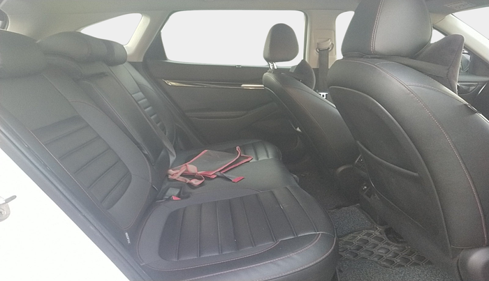 2021 KIA SELTOS GTX PLUS AT 1.5 DIESEL, Diesel, Automatic, 1,51,965 km, interior