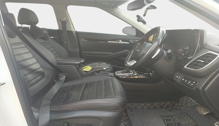 2021 KIA SELTOS GTX PLUS AT 1.5 DIESEL, Diesel, Automatic, 1,51,965 km, interior