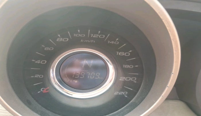 2012 Mahindra XUV500 W8, Diesel, Manual, 1,39,709 km, interior