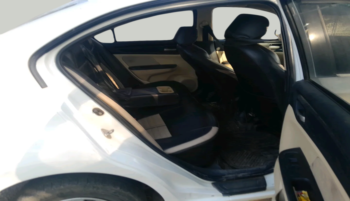 2021 Honda Amaze 1.5L I-DTEC S, Diesel, Manual, 80,069 km, interior