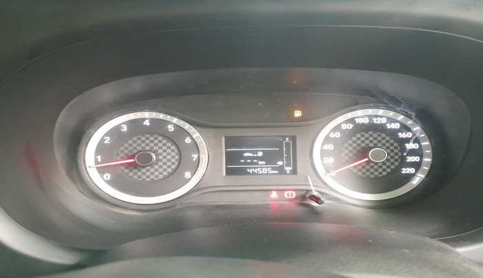 2022 Hyundai GRAND I10 NIOS MAGNA CORPORATE EDITION 1.2 KAPPA VTVT, Petrol, Manual, 44,585 km, interior
