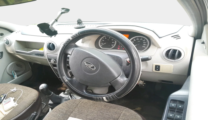 2012 Mahindra Verito 1.5 D4, Diesel, Manual, 1,44,697 km, interior