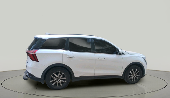 2021 Mahindra XUV700 AX 7 LUXURY P AT 7 STR, Petrol, Automatic, 45,308 km, exterior