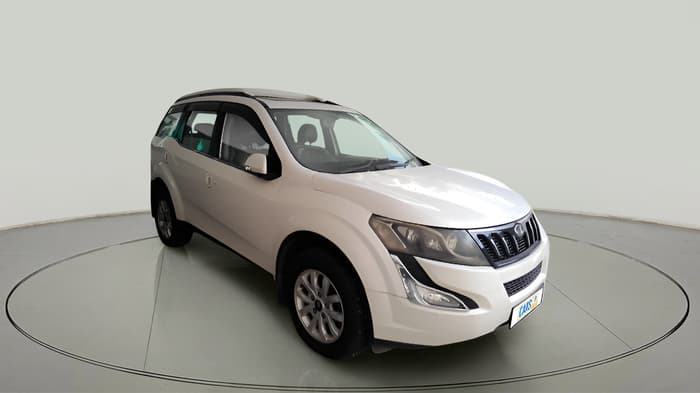 2017 Mahindra XUV500 W10, Diesel, Manual, 1,50,846 km, exterior