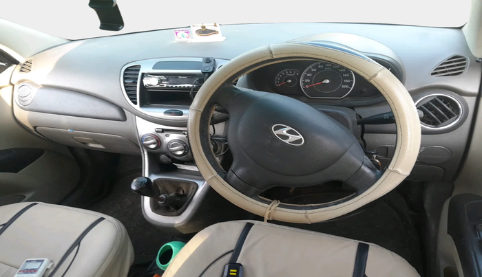 2013 Hyundai i10 MAGNA 1.1, Petrol, Manual, 41,453 km, interior