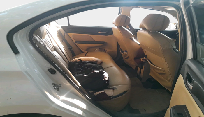 2020 Honda Amaze 1.5L I-DTEC S, Diesel, Manual, 1,23,203 km, interior