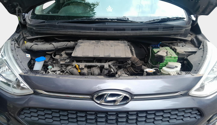 2017 Hyundai Grand i10 SPORTZ (O) 1.2 KAPPA VTVT, Petrol, Manual, 33,453 km, exterior