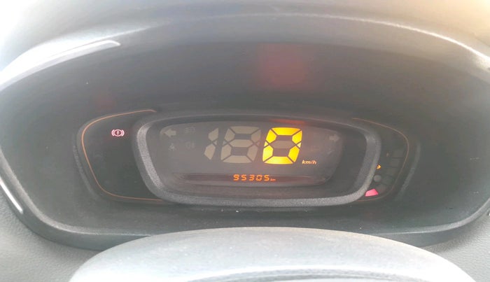 2016 Renault Kwid RXT 1.0, Petrol, Manual, 95,305 km, interior