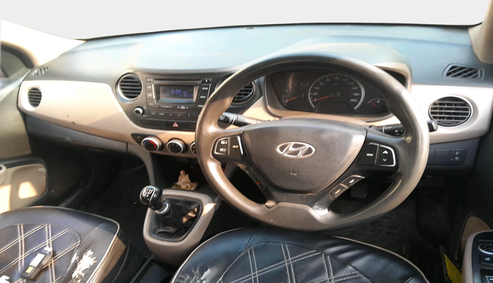 2015 Hyundai Grand i10 SPORTZ 1.1 CRDI, Diesel, Manual, 1,64,879 km, interior