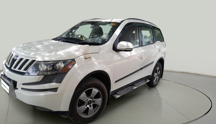 2013 Mahindra XUV500 W8, Diesel, Manual, 1,73,515 km, exterior