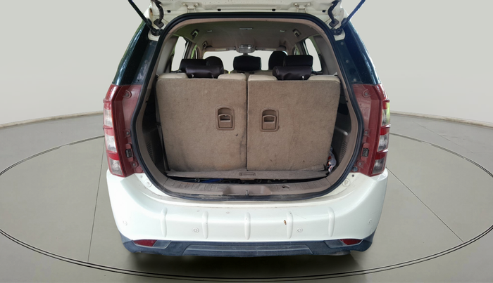 2013 Mahindra XUV500 W8, Diesel, Manual, 1,73,515 km, exterior