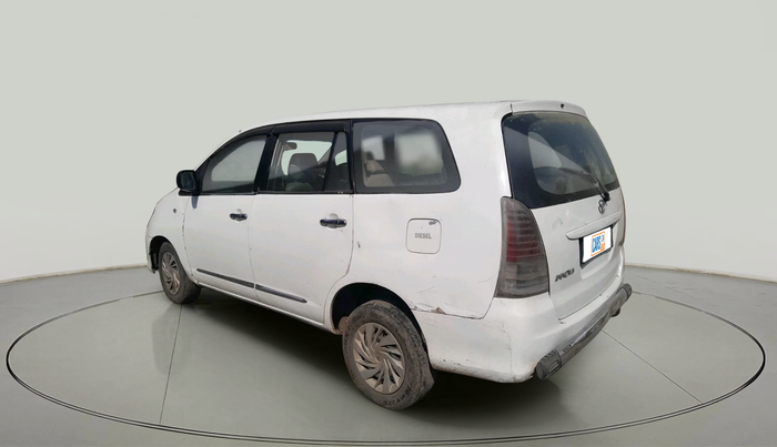 2011 Toyota Innova 2.5 G2 8STR, Diesel, Manual, 1,62,711 km, exterior