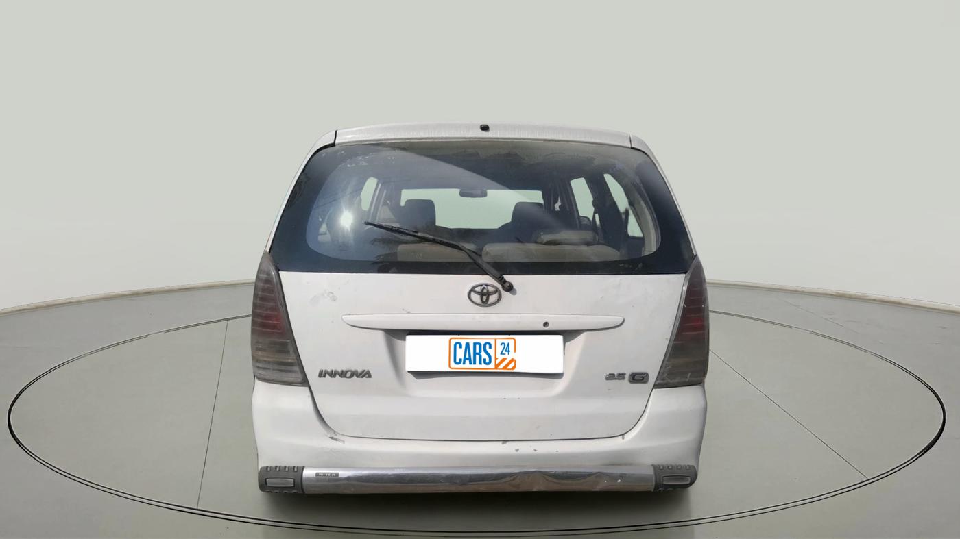 2011 Toyota Innova 2.5 G2 8STR, Diesel, Manual, 1,62,711 km, exterior
