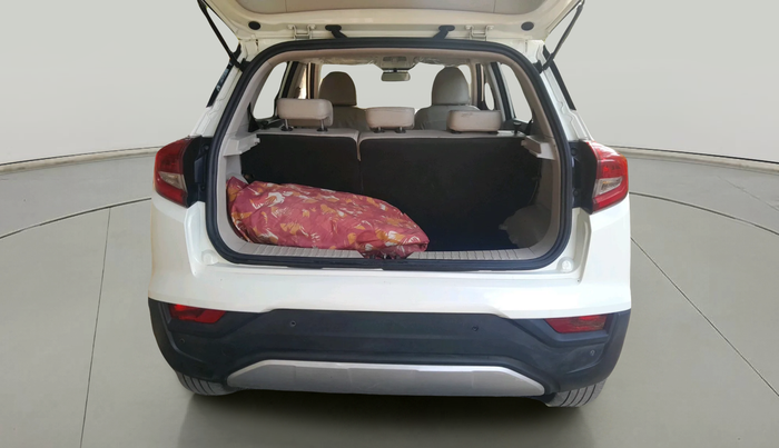 2021 Mahindra XUV300 W8 1.2 PETROL, Petrol, Manual, 99,154 km, exterior