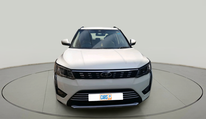 2021 Mahindra XUV300 W8 1.2 PETROL, Petrol, Manual, 99,154 km, exterior