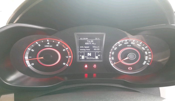 2021 Mahindra XUV300 W8 1.2 PETROL, Petrol, Manual, 99,154 km, interior