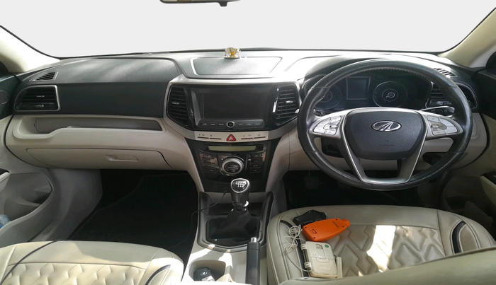 2021 Mahindra XUV300 W8 1.2 PETROL, Petrol, Manual, 99,154 km, interior