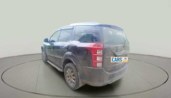2018 Mahindra XUV500 W10 AT, Diesel, Automatic, 1,50,040 km, exterior