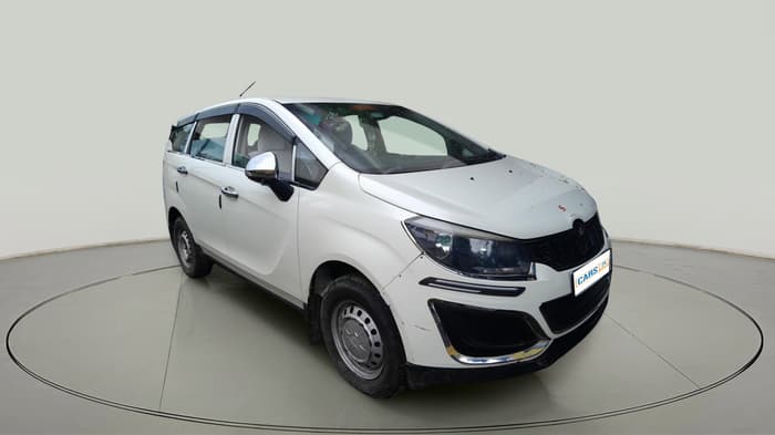 2018 Mahindra MARAZZO M2 8 STR, Diesel, Manual, 2,22,222 km, exterior