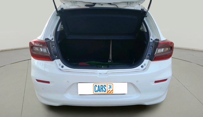 2025 Toyota Glanza V AMT, Petrol, Automatic, 9,657 km, exterior