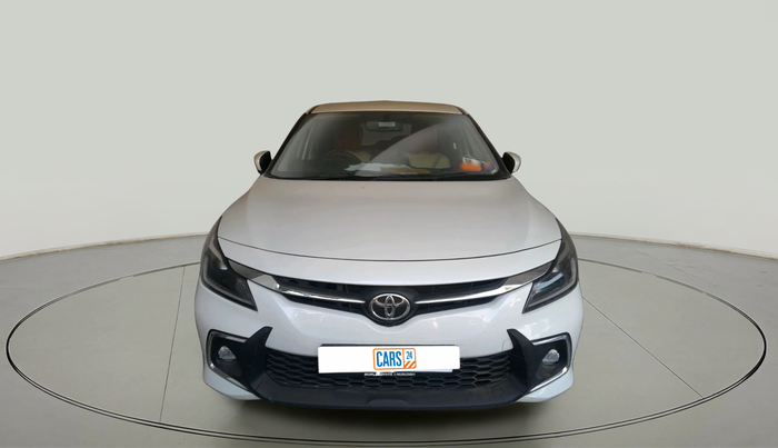 2025 Toyota Glanza V AMT, Petrol, Automatic, 9,657 km, exterior