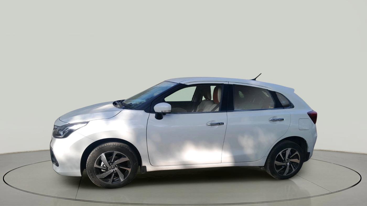 2025 Toyota Glanza V AMT, Petrol, Automatic, 9,657 km, exterior