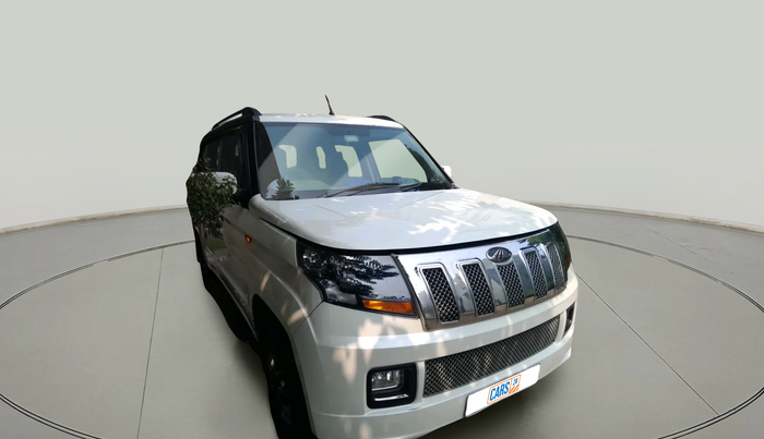 2018 Mahindra TUV300 T10, Diesel, Manual, 1,37,924 km, exterior