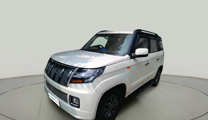 2018 Mahindra TUV300 T10, Diesel, Manual, 1,37,924 km, exterior