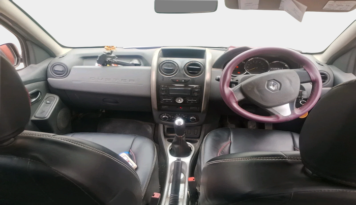 2016 Renault Duster 85 PS RXS MT DIESEL, Diesel, Manual, 1,12,716 km, interior