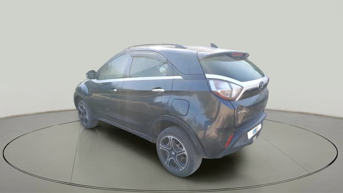 2018 Tata NEXON XE PETROL, Petrol, Manual, 1,08,000 km, exterior