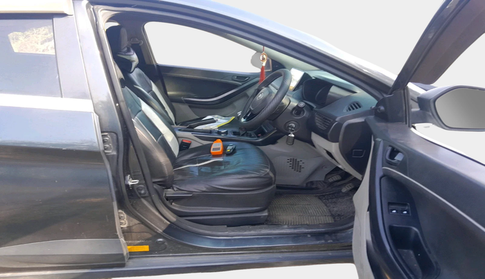 2018 Tata NEXON XE PETROL, Petrol, Manual, 1,08,000 km, interior