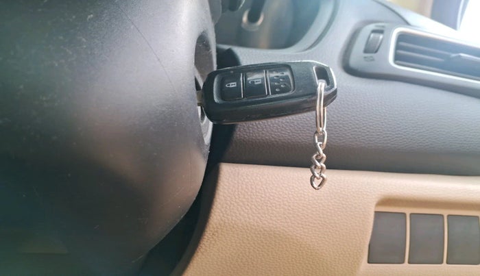 2021 Honda Amaze 1.2L I-VTEC S, Petrol, Manual, 1,05,198 km, interior