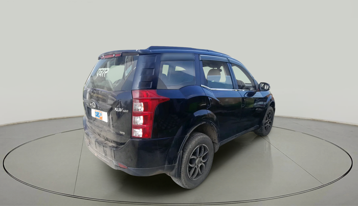 2013 Mahindra XUV500 W6, Diesel, Manual, 1,18,550 km, exterior