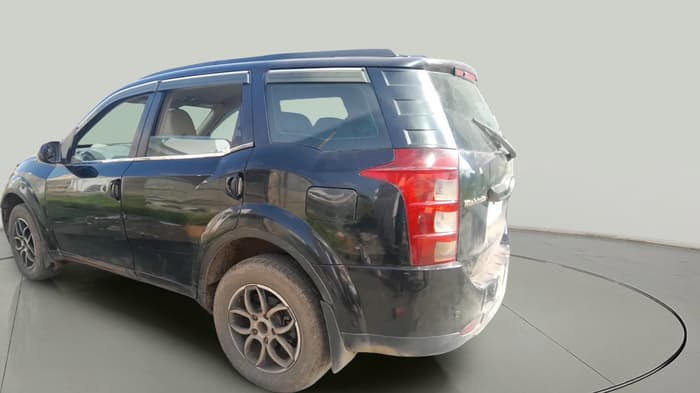 2013 Mahindra XUV500 W6, Diesel, Manual, 1,18,550 km, exterior