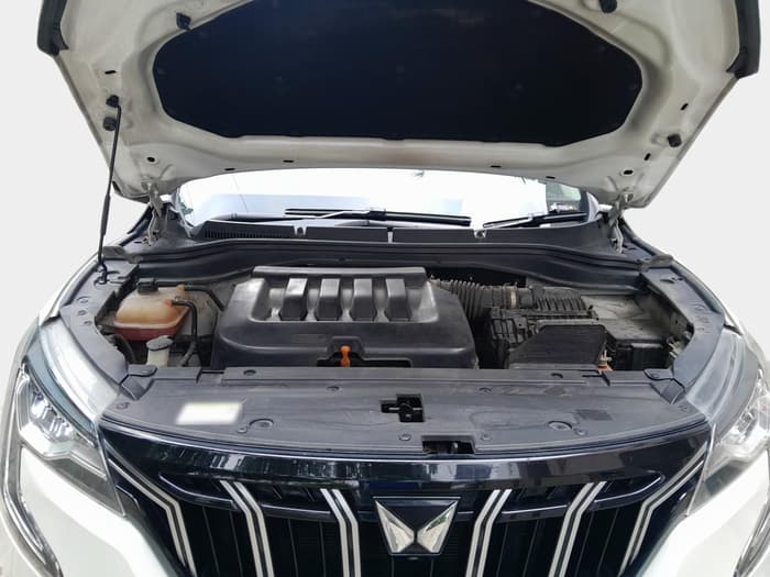 2021 Mahindra XUV700 AX 7 LUXURY P AT 7 STR, Petrol, Automatic, 40,103 km, exterior