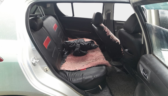 2015 Maruti Swift VDI ABS, Diesel, Manual, 1,89,282 km, interior