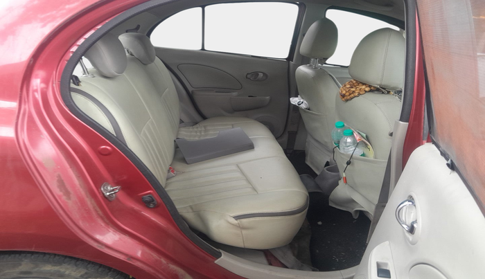 2013 Renault Pulse RXZ DIESEL, Diesel, Manual, 1,75,398 km, interior