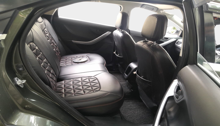 2022 Tata NEXON XM SUNROOF PETROL, Petrol, Manual, 53,969 km, interior