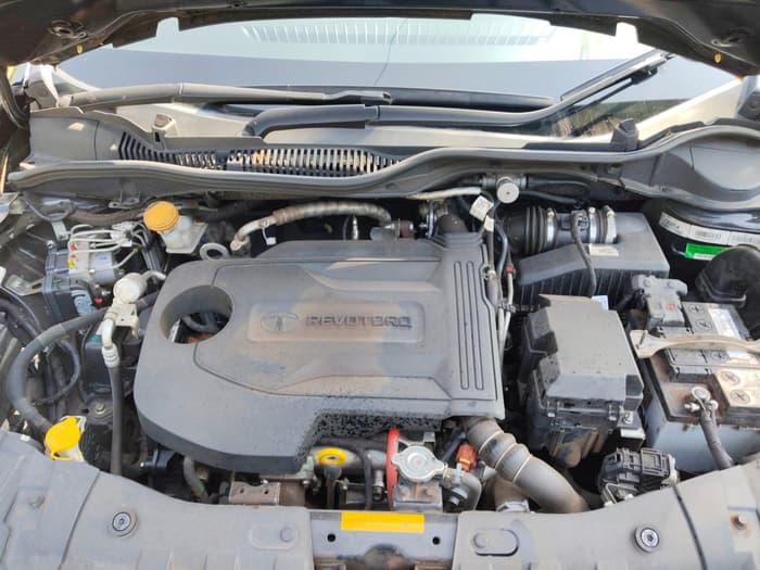 2022 Tata ALTROZ XZ PLUS DIESEL DARK EDITION, Diesel, Manual, 50,762 km, exterior