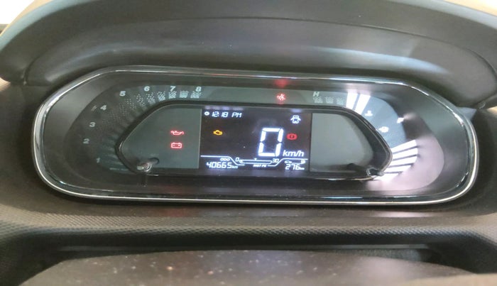 2022 Tata Tiago XT (O) PETROL, Petrol, Manual, 40,665 km, interior