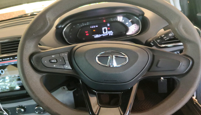 2022 Tata Tiago XT (O) PETROL, Petrol, Manual, 40,665 km, interior