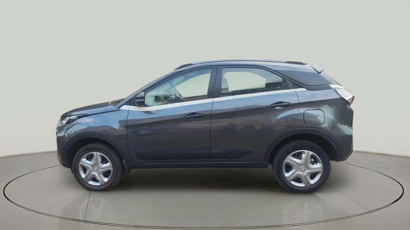 2022 Tata NEXON XM SUNROOF PETROL, Petrol, Manual, 84,153 km, exterior