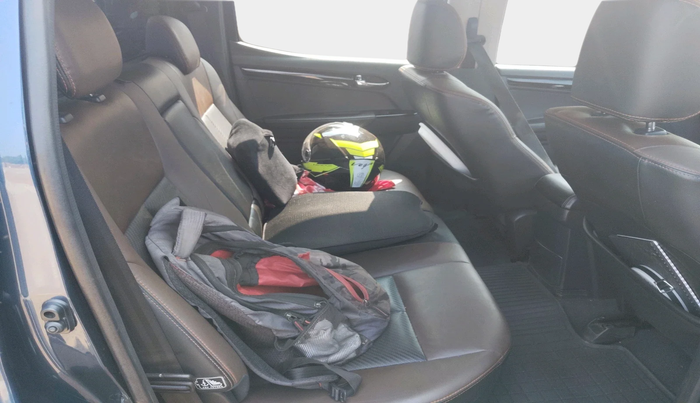 2021 ISUZU D-Max V Cross Z PRESTIGE 4X4AT, Diesel, Automatic, 1,03,804 km, interior