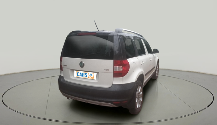 2011 Skoda Yeti ELEGANCE 2.0 TDI CR 4X4, Diesel, Manual, 1,82,806 km, exterior