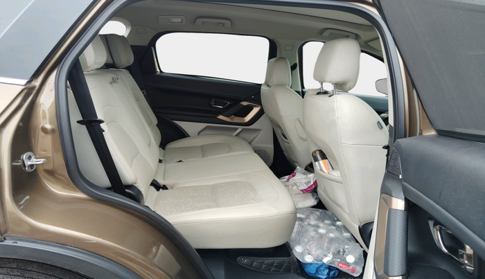 2022 Tata Safari XZA PLUS JET, Diesel, Automatic, 54,240 km, interior