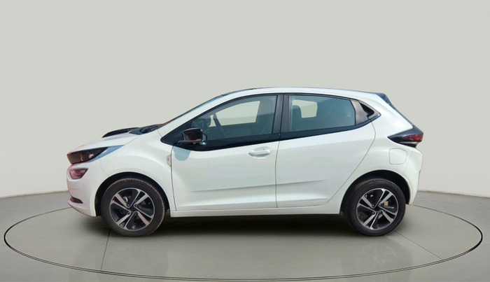 2022 Tata ALTROZ XZ DIESEL, Diesel, Manual, 51,742 km, exterior