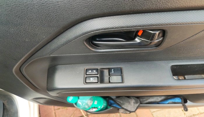 2020 Maruti New Wagon-R LXI 1.0, Petrol, Manual, 98,940 km, interior